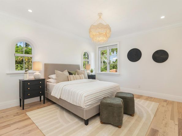 236 Via Las Brisas, Palm Beach FL 33480