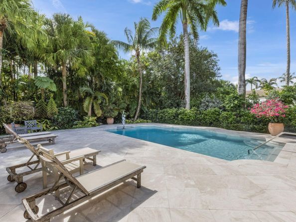 236 Via Las Brisas, Palm Beach FL 33480
