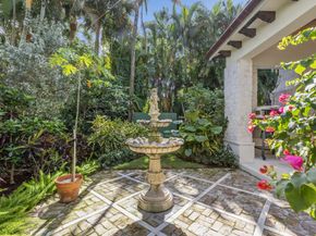 236 Via Las Brisas, Palm Beach FL 33480