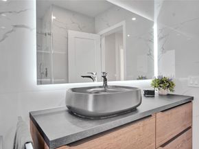 4030 Bayview Drive, Fort Lauderdale FL 33308