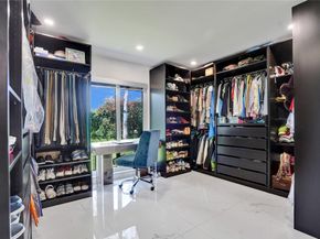 4030 Bayview Drive, Fort Lauderdale FL 33308