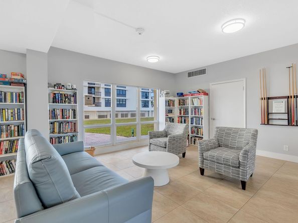 750 N Ocean Blvd 1002, Pompano Beach FL 33062