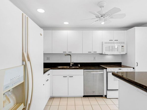 750 N Ocean Blvd 1002, Pompano Beach FL 33062