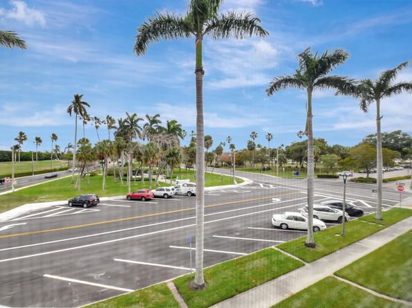 1 N Golfview Road 305, Lake Worth Beach FL 33460