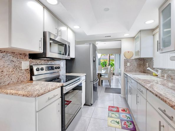 6734 Willow Wood Drive 1405, Boca Raton FL 33434