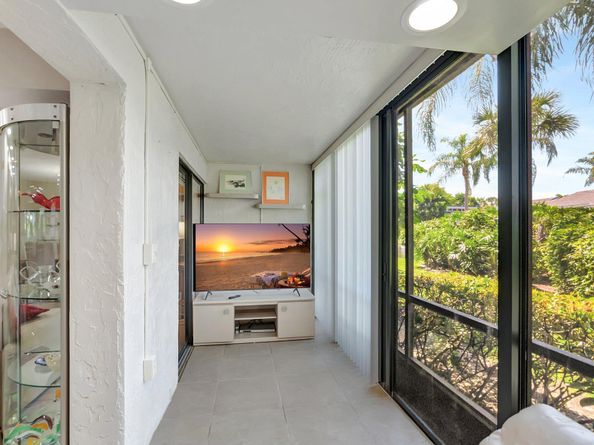 6734 Willow Wood Drive 1405, Boca Raton FL 33434