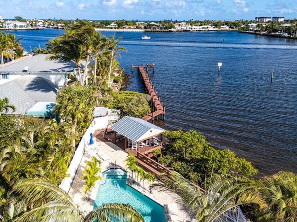 720 Mariners Way, Boynton Beach FL 33435