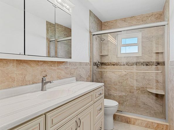 2198 SW 12th Avenue, Boynton Beach FL 33426