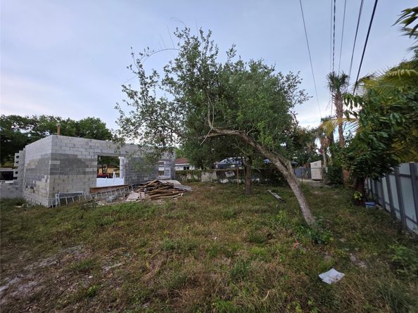 1625 SW 30th Ave, Fort Lauderdale FL 33312