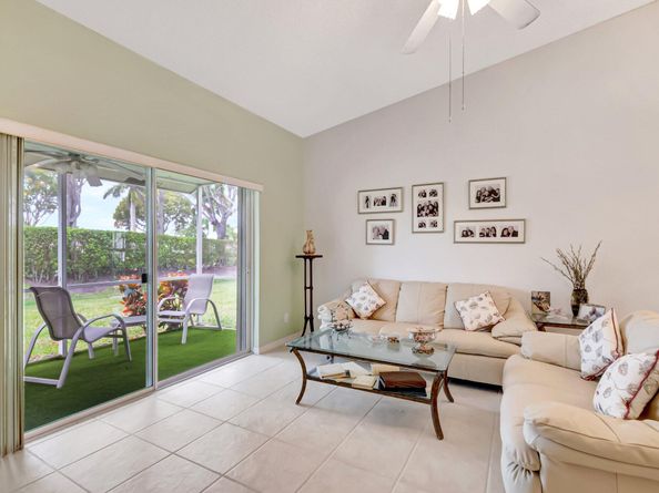 8398 Logia Circle, Boynton Beach FL 33472