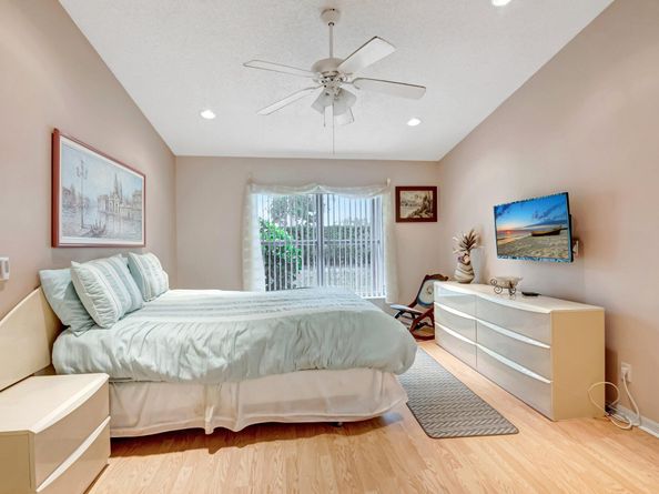 8398 Logia Circle, Boynton Beach FL 33472