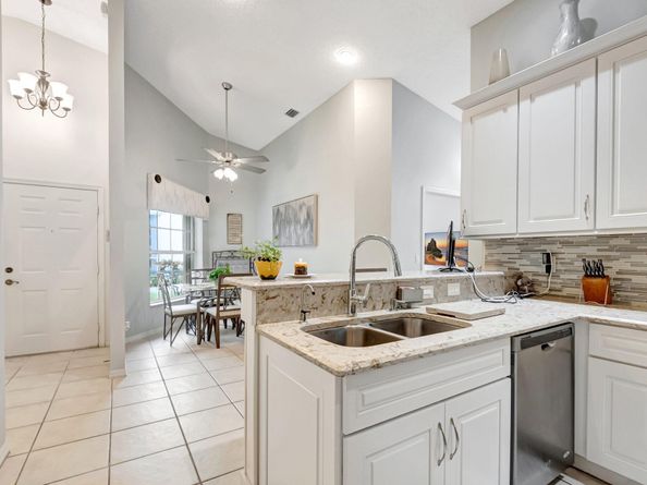8398 Logia Circle, Boynton Beach FL 33472