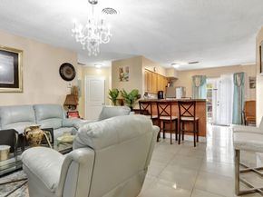 400 SW 14th Pl, Deerfield Beach FL 33441