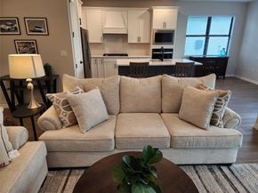 4422 S Silverwood Ln, Fort Lauderdale FL 33309