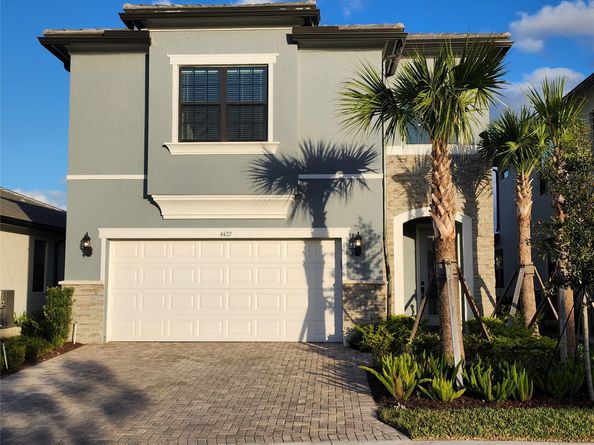 4422 S Silverwood Ln, Fort Lauderdale FL 33309