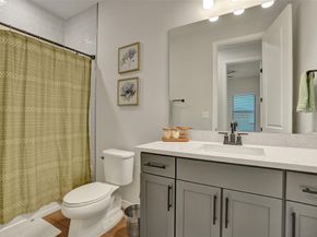 4422 S Silverwood Ln, Fort Lauderdale FL 33309
