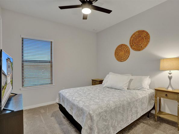 4422 S Silverwood Ln, Fort Lauderdale FL 33309