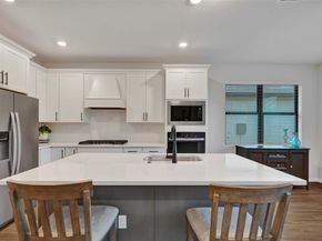 4422 S Silverwood Ln, Fort Lauderdale FL 33309