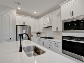 4422 S Silverwood Ln, Fort Lauderdale FL 33309