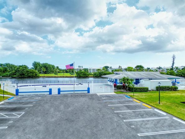 2420 S Federal Highway 19, Boynton Beach FL 33435