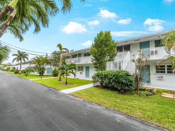 2420 S Federal Highway 19, Boynton Beach FL 33435