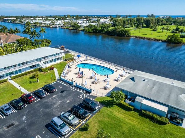 2420 S Federal Highway 19, Boynton Beach FL 33435