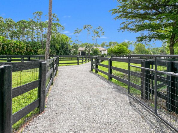 11780 Otter Run, Lake Worth FL 33449