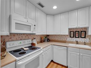 6371 Bay Club Dr 3, Fort Lauderdale FL 33308