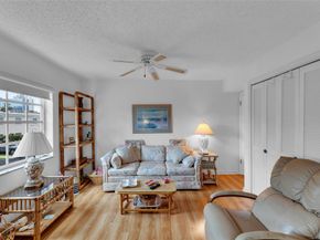 6371 Bay Club Dr 3, Fort Lauderdale FL 33308