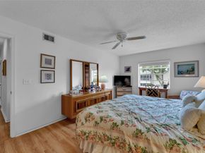 6371 Bay Club Dr 3, Fort Lauderdale FL 33308