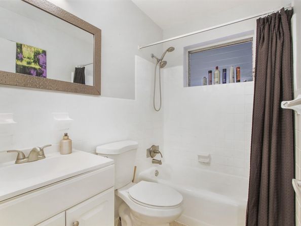 1408-1410 NE 17TH Ct, Fort Lauderdale FL 33305
