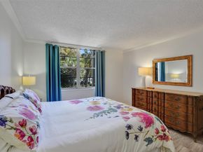 4898 NW 29th Ct 204, Lauderdale Lakes FL 33313