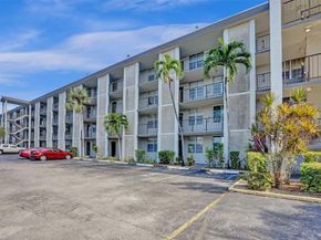 4898 NW 29th Ct 204, Lauderdale Lakes FL 33313