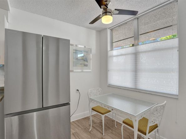 4898 NW 29th Ct 204, Lauderdale Lakes FL 33313
