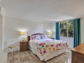4898 NW 29th Ct 204, Lauderdale Lakes FL 33313