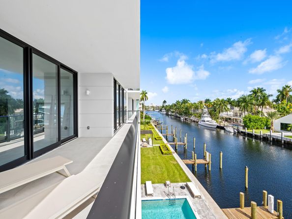 160 Isle Of Venice Dr. 301, Fort Lauderdale FL 33301