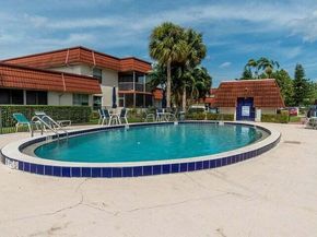 12007 Poinciana Boulevard 102, Royal Palm Beach FL 33411