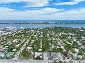 3608 Broadway Avenue, West Palm Beach FL 33407