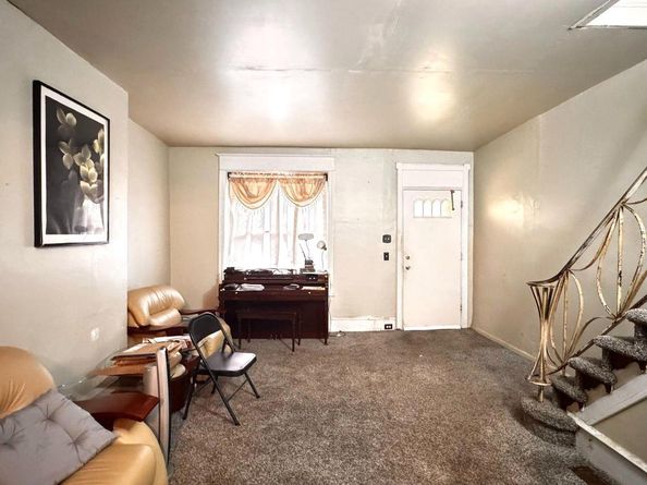 6130 Ross Street, Philadelphia PA 19144
