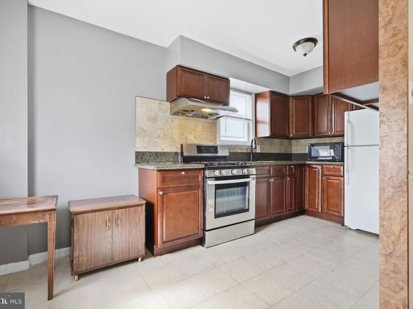 9954 Bridle Road, Philadelphia PA 19115