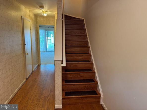 12097 Edgemere Circle, Reston VA 20190