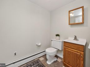 1190 Beaumont Road, Berwyn PA 19312
