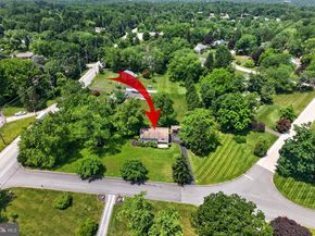1190 Beaumont Road, Berwyn PA 19312