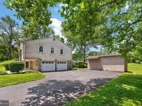 1190 Beaumont Road, Berwyn PA 19312