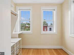 911 L Street NE, Washington DC 20002