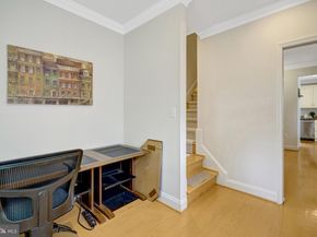 2249 N Wakefield Street N, Arlington VA 22207