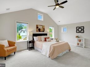 2249 N Wakefield Street N, Arlington VA 22207