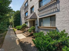 3819 Davis Place NW 4, Washington DC 20007