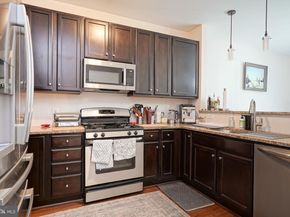 4427 Riverview Lane 48, Philadelphia PA 19129