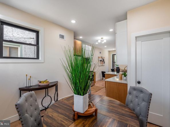 1405 N Corlies Street, Philadelphia PA 19121